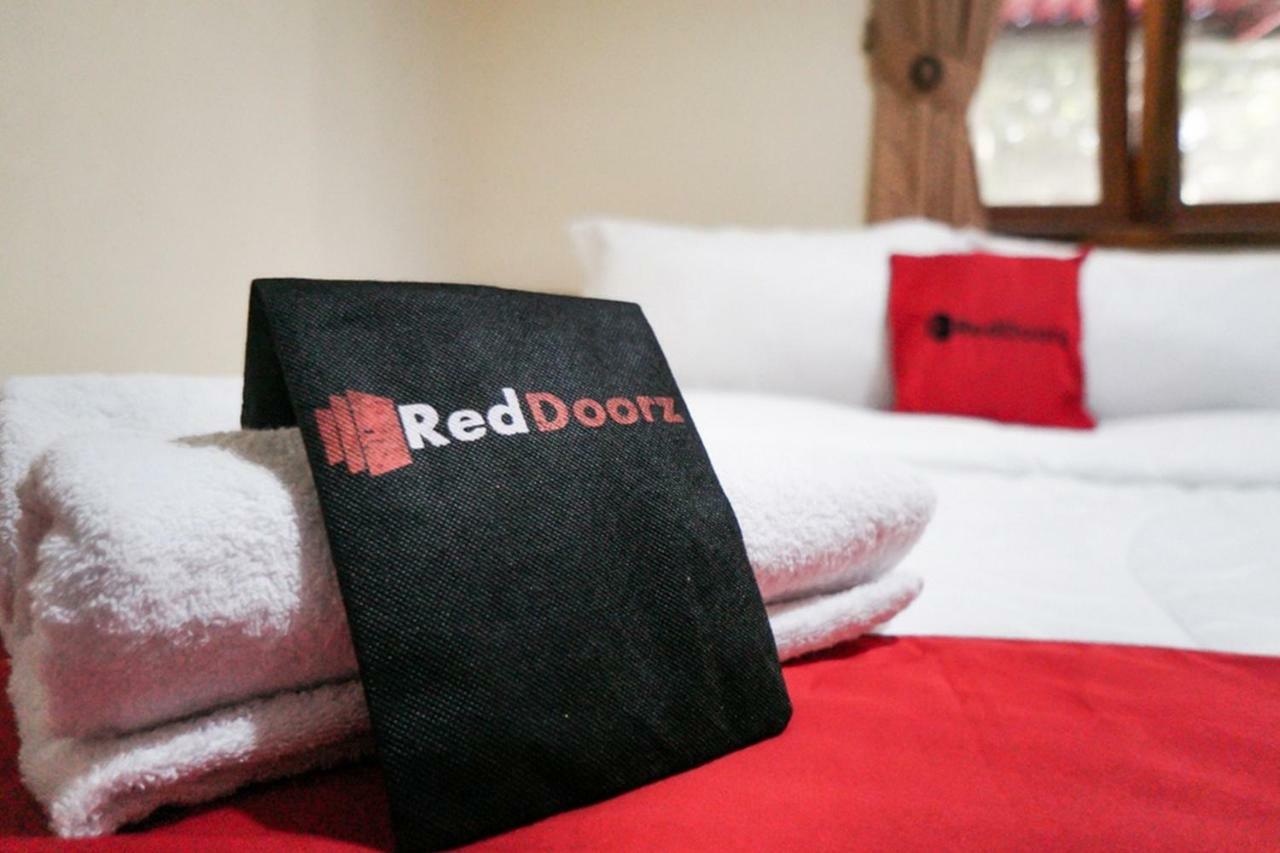 Reddoorz Syariah Near Exit Tol Malang Exterior foto